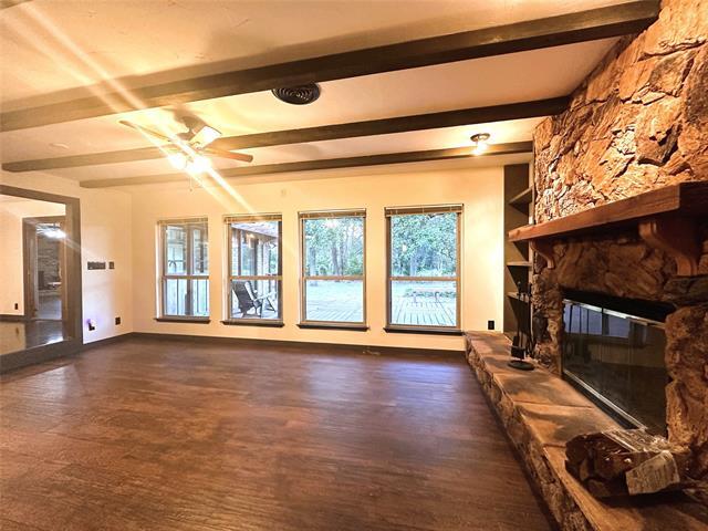 Foto del edificio - 6420 Crooked Ln