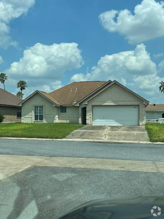 Building Photo - 2807 Montgomery Dr