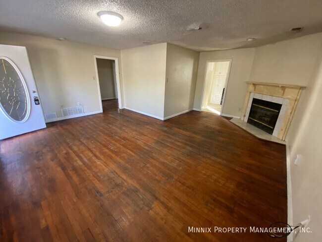 Foto del edificio - 3007 32nd St