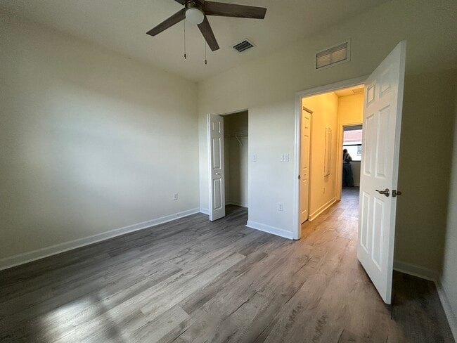 Building Photo - 10622 W 33rd Way