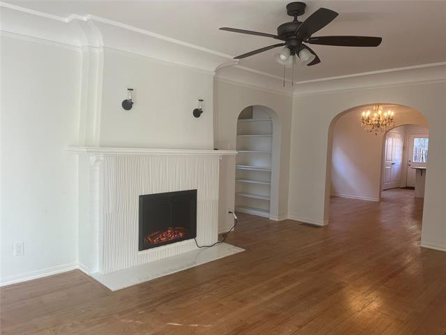 Foto del edificio - 4328 University Blvd