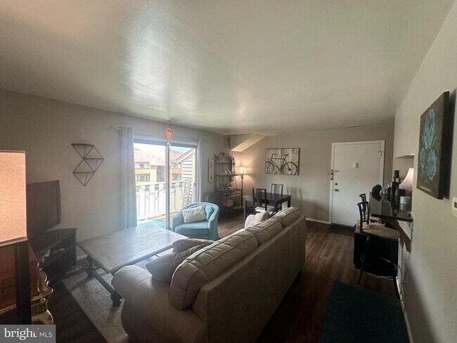 Foto del edificio - 610 Woodhollow Dr