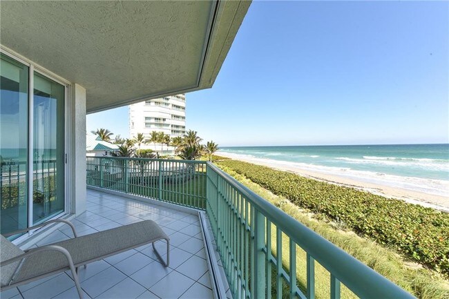 Building Photo - 8650 S Ocean Dr