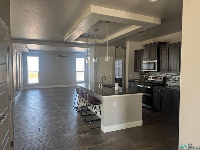 Foto del edificio - 2812 Browning Ave