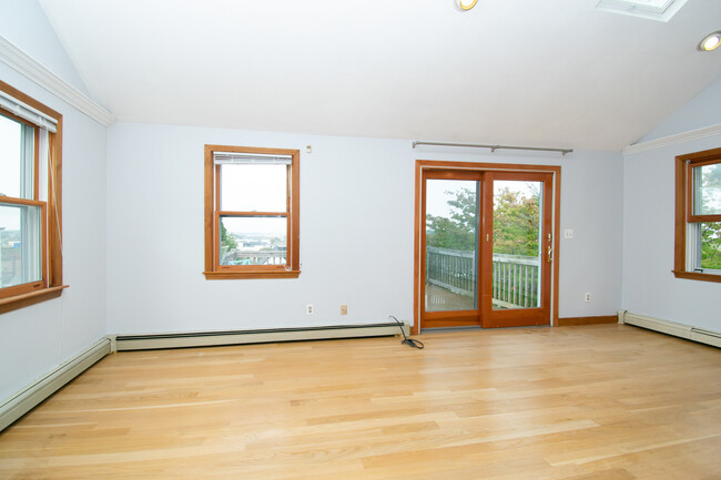 Foto del edificio - 27 Beachview Rd
