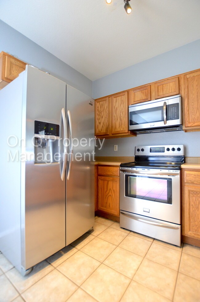 Foto del edificio - Move in Ready !