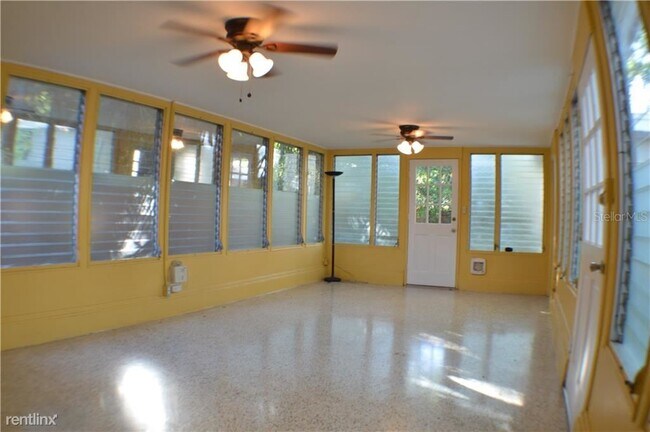 Building Photo - 3 br, 1 bath House - 4317 South Trask Street