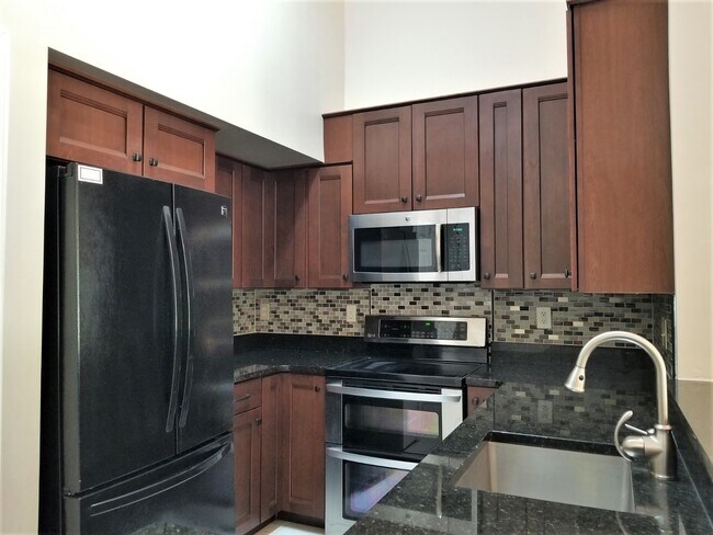 Foto del edificio - BEAUTIFUL 3BR/2BA IN THE LINKS @ HAILE PLANTATION!