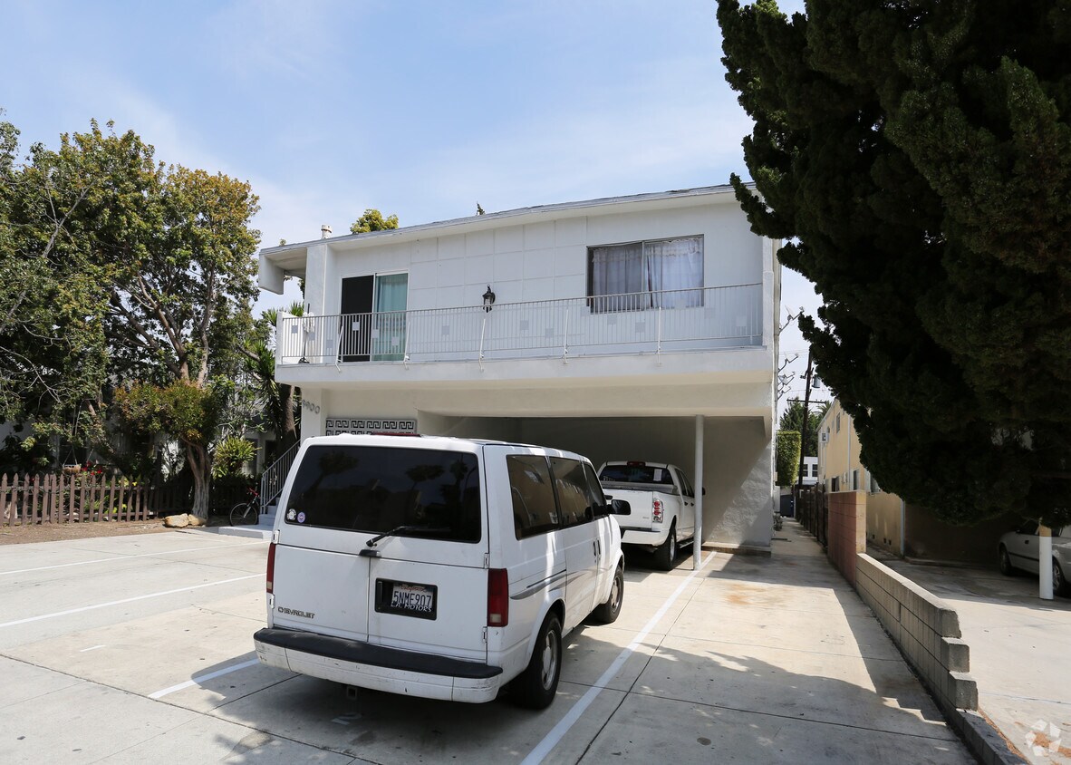 Foto del edificio - 3900 Inglewood Blvd