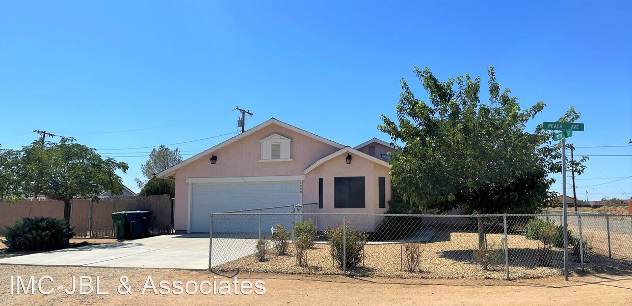 9000 Peach Ave, California City, CA 93505 House Rental in California