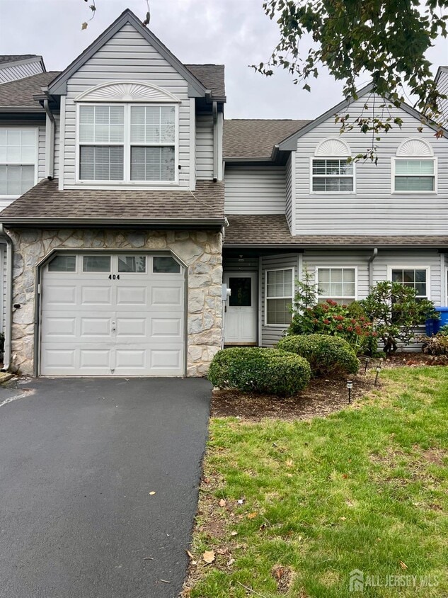 Primary Photo - 404 Draco Rd