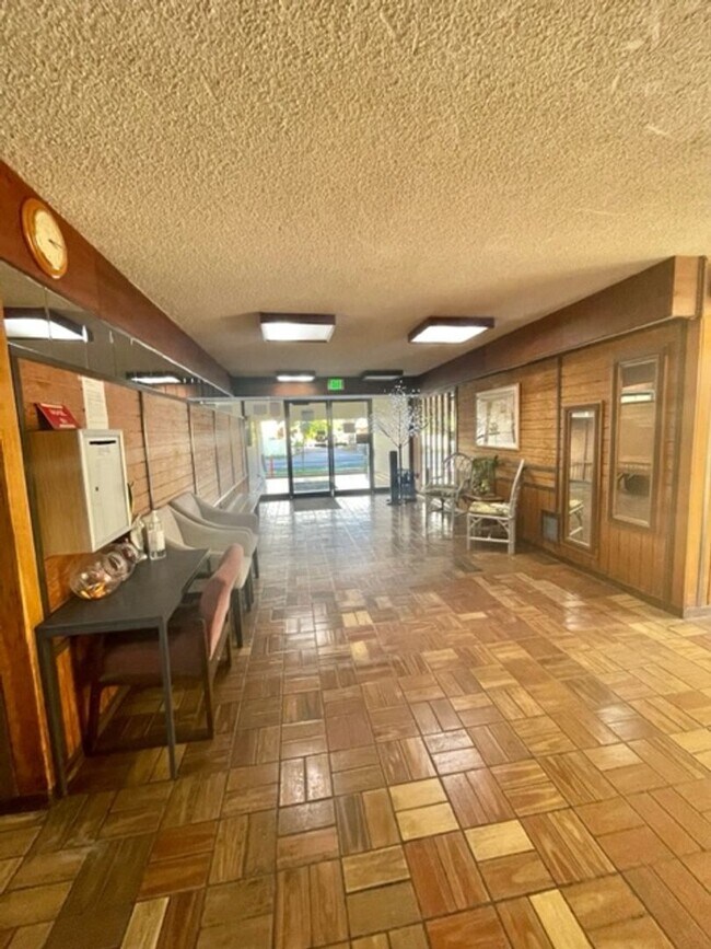 Foto del edificio - 5122 Likini St