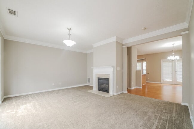 Building Photo - 1226 Blairs Pointe Dr SW