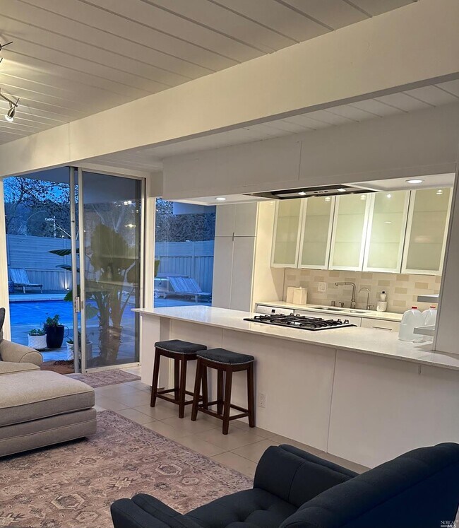 Building Photo - 9 Sao Augustine Way