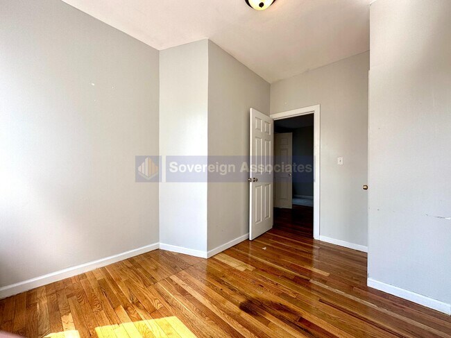 Foto del edificio - 571 West 159th Street