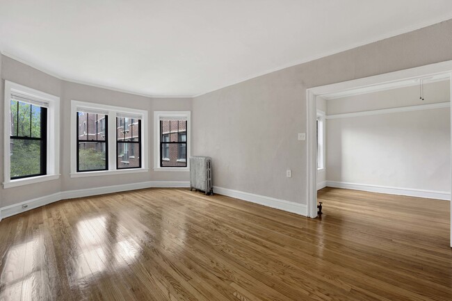 Foto del edificio - 1235 W Greenleaf Ave
