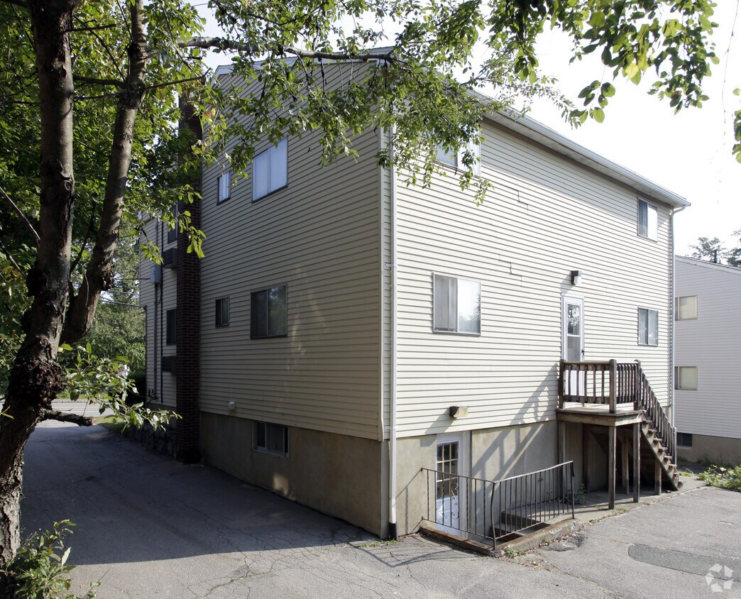 90 Quarry St, Quincy, MA 02169 Apartments in Quincy, MA