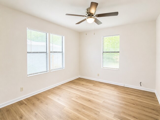 Building Photo - 2501 Baylor Ave