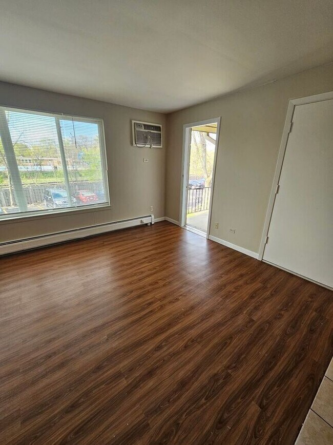 Foto del edificio - 317 N Harvard Ave