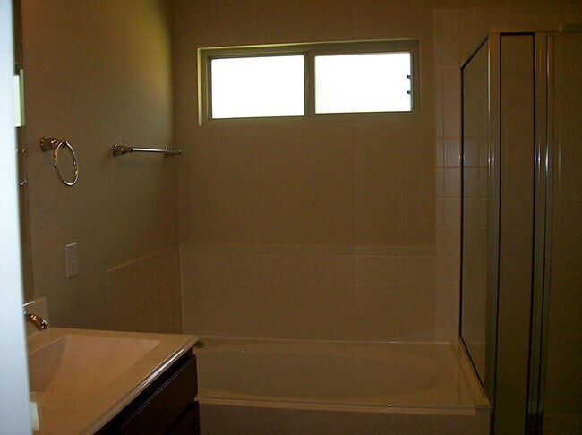 Building Photo - 12529 Canyon Hill Drive