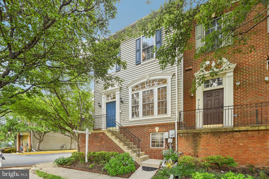 Foto principal - 8154 Skelton Cir