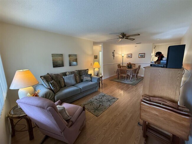 Foto del edificio - 9290 SW 89th Terrace