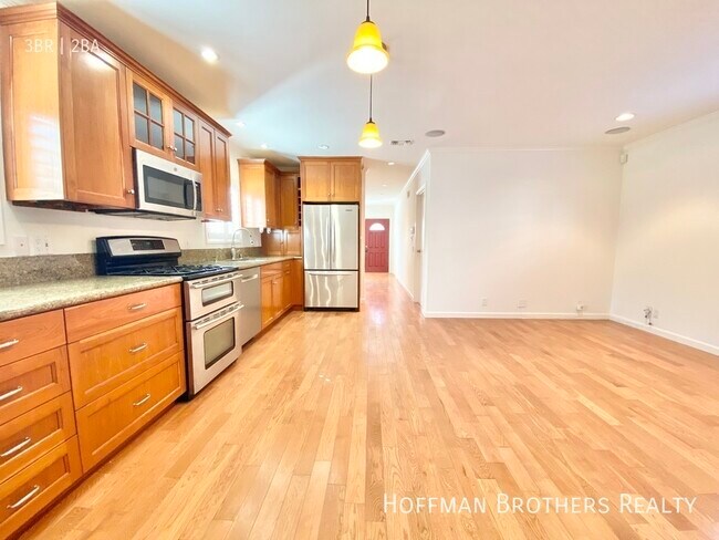 Building Photo - 4162 Alla Rd