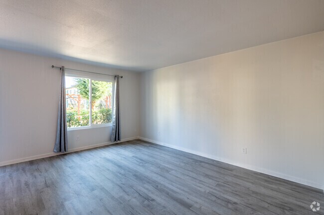 2HAB, 1BA - 825 ft² - Sala de estar - Gold Run Apartments