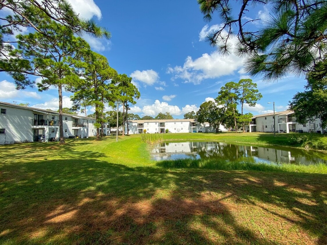 Primary Photo - Allston Lakes Apartments