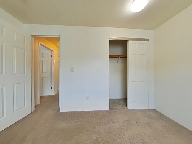Foto del edificio - 2 Bedroom Apartment  ~ South Corvallis