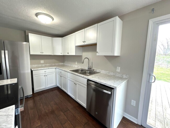 Building Photo - 2825 Northway Dr