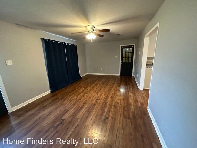 Building Photo - 3 br, 1.5 bath House - 8378 Robert St.