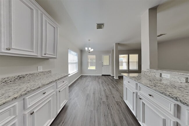 Building Photo - 3707 Cane Lake Dr