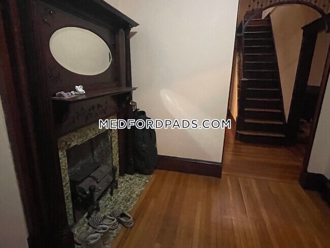 Foto del edificio - 89 Winthrop St