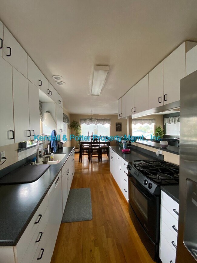 Foto del edificio - Wonderful 3+ Bed/2 Bath Home in Soquel