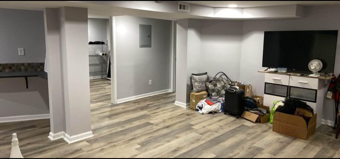 Foto principal - 800 Cecil Ave