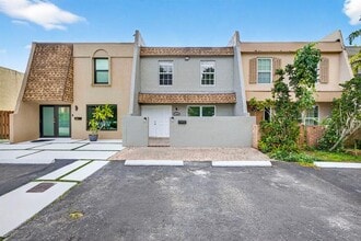 Building Photo - 7506 NW 75th St