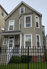 Building Photo - 1921 N Pulaski Rd