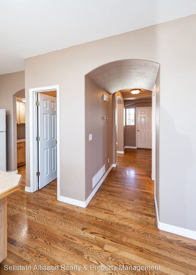 Foto del edificio - 4 br, 2.5 bath House - 6815 Prairie Wind D...