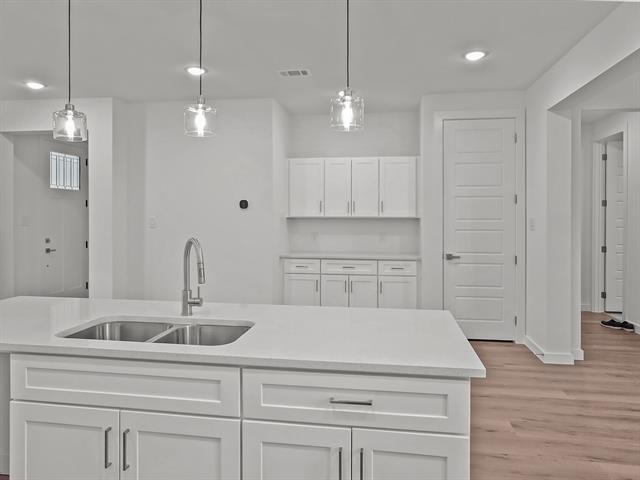 Foto del edificio - 9532 Thorncrown Ln