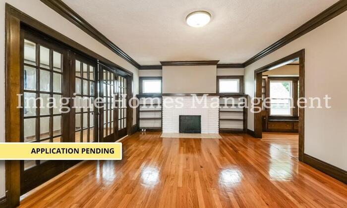 Foto principal - 1537 Hopkins Ave