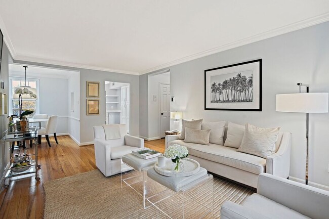 Foto del edificio - Cozy and Convenient in McLean Gardens: Cha...