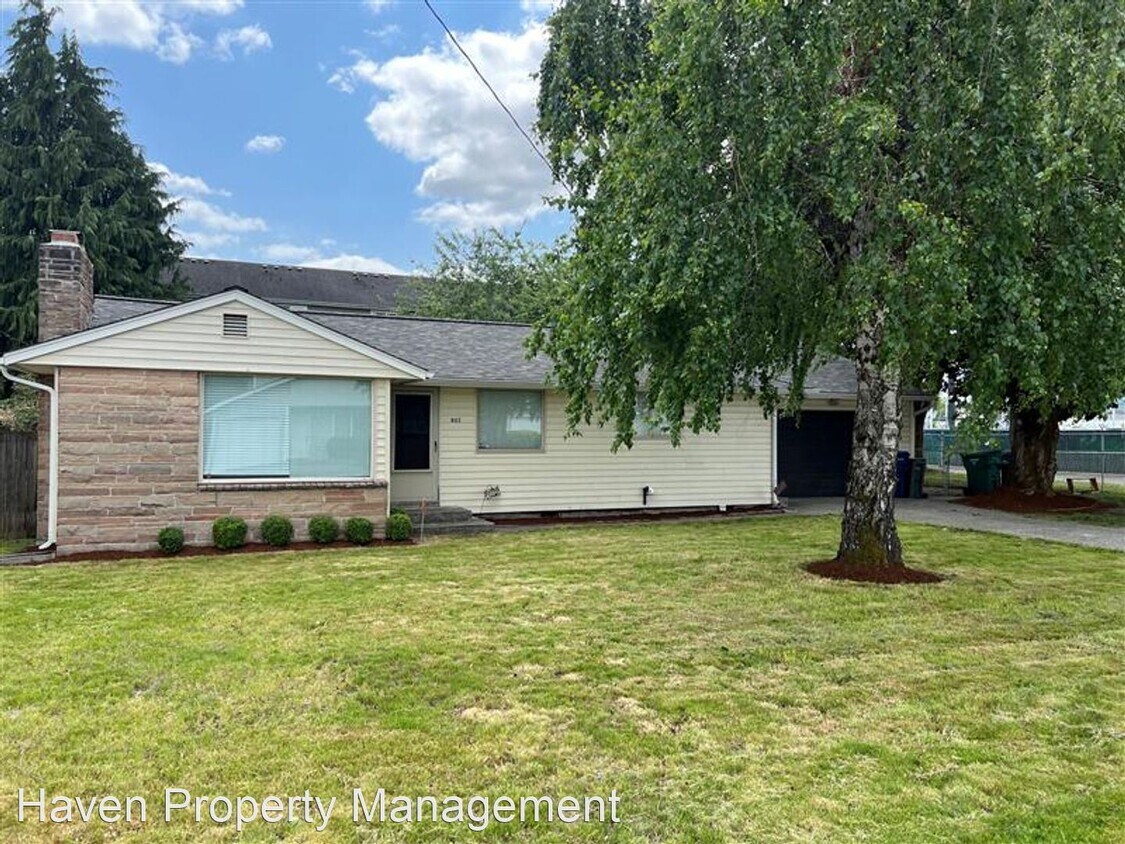 Primary Photo - 2 br, 1.5 bath House - 802 24th Street NE