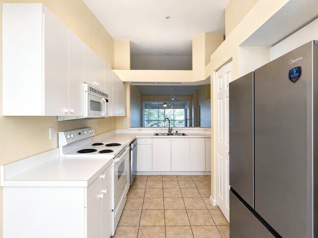 Foto del edificio - North Naples Condo for Rent- 2 Bedroom in Piper's Grove