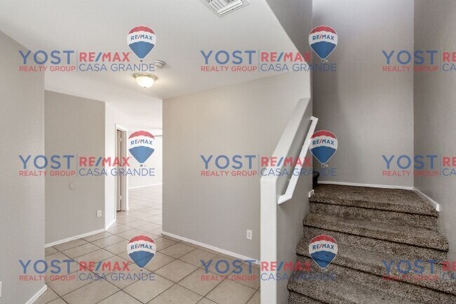 Building Photo - Welcome Home to Mission Valley!
