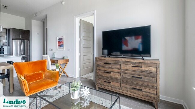 Building Photo - 825 Usener St