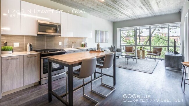 Foto del edificio - 1743 N Leavitt St