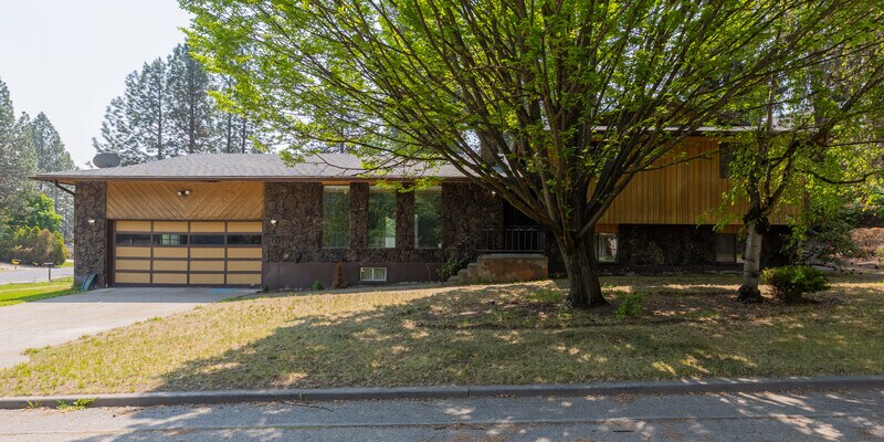 Primary Photo - 5807 W Pacific Park Dr