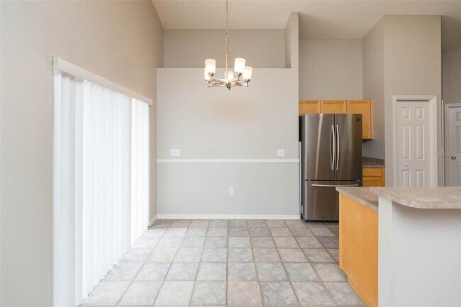 Foto del edificio - 4550 Roundview Ct