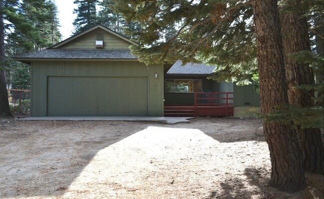Building Photo - Quiet 3Bd home avail. for a 3-6 month seasonal lease Seasonal Lease!